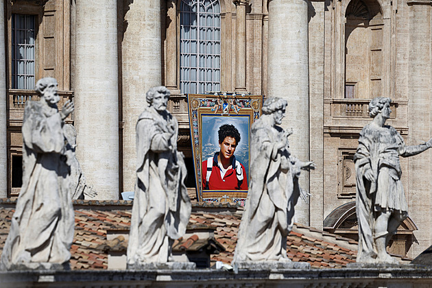 Influencer boží se dočkal svatořečení, papež dal mileniálům prvního světce