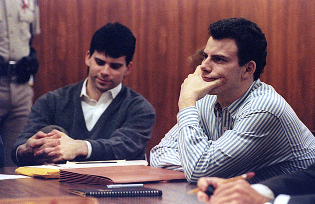 Bratrům odsouzeným za vraždu rodičů před 36 lety zamítli žádost o nové líčení