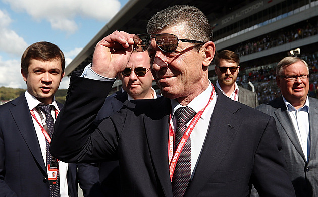 Kočka Šklíba odchází. Skončil jediný aparátčík, který Putinovi radil konec války