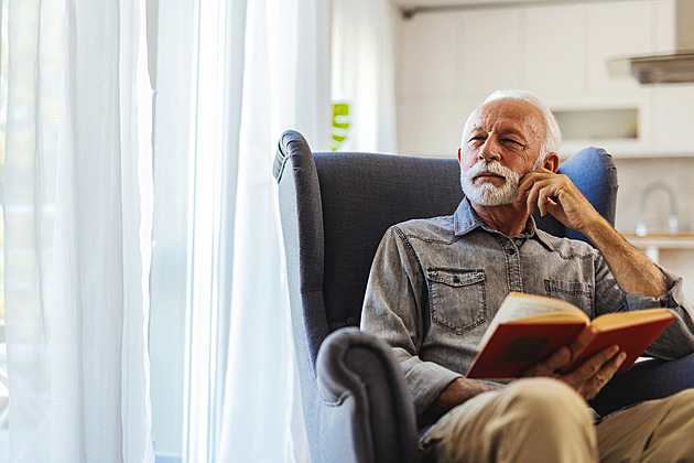 Knihy o seberozvoji vybírejte obezřetně. Přehled bestsellerů, které to schytaly