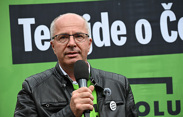 Je možné, že se teď vydáme cestou Maďarska, Slovenska, říká lidovec Philipp