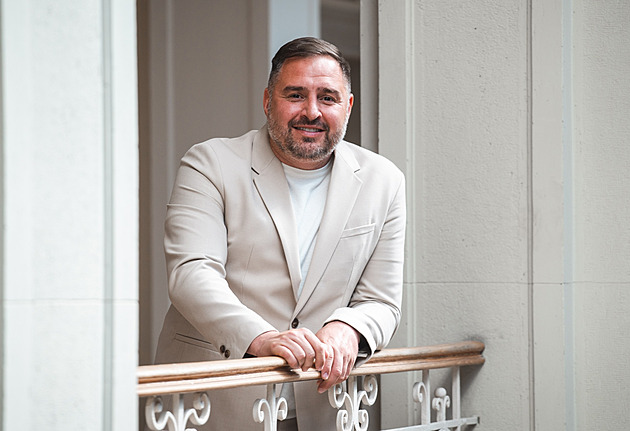 Nic se nezměnilo, hájí ODS problémového radního. Výzva k jeho rezignaci opět neprošla