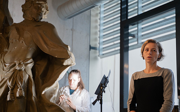 V Olomouci restaurují cenné odlitky barokních soch ze sloupu zapsaného v UNESCO