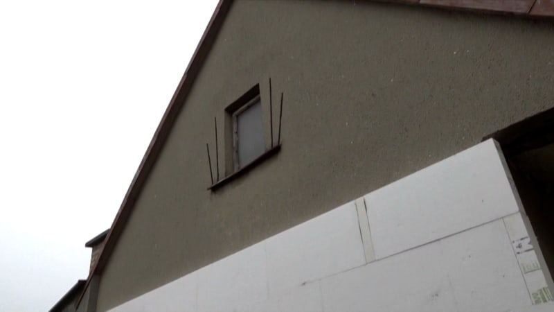 Lidé registrovaní do Nové zelené úsporám mohou žádat o kompenzace. Někteří se cítí podvedeni