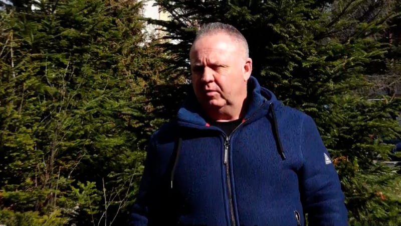 Smůla mladého zloděje. V Popradu si vyhlédl dům místního „Jackieho Chana“